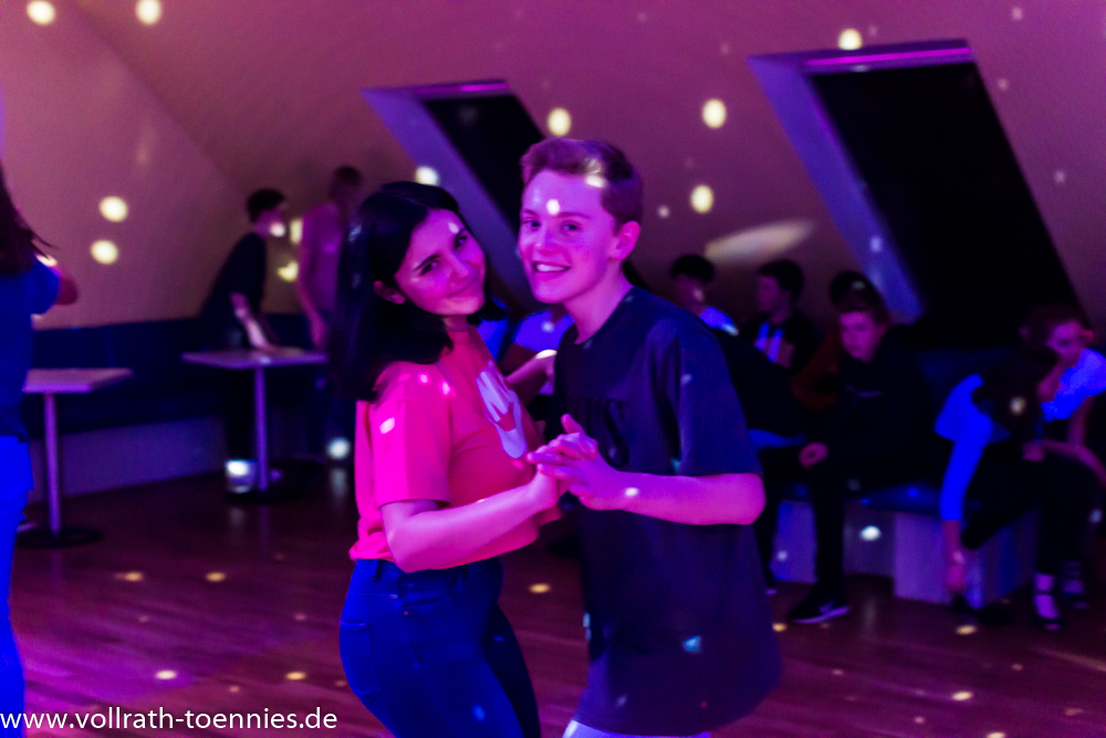 2020 01 11 Tanzparty 2027